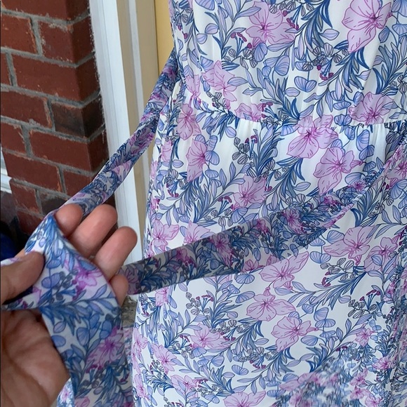 Vince Camuto Floral Dress - Picture 5 of 15